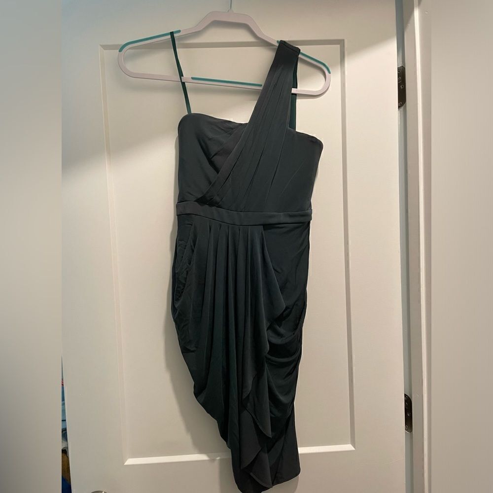 BCBGMAXAZRIA EMERALD GREEN DRESS